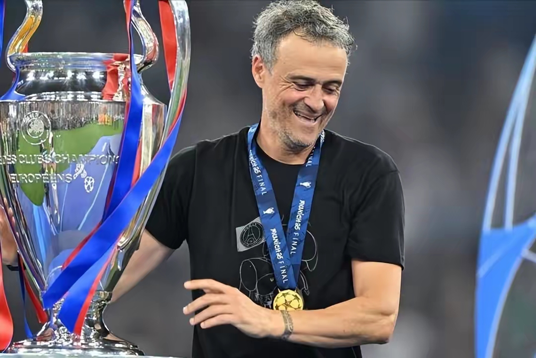 欧超杯倒计时，尼斯关键时刻扳平良机，细节引发关注，引发热议，资深球员宣示担当 