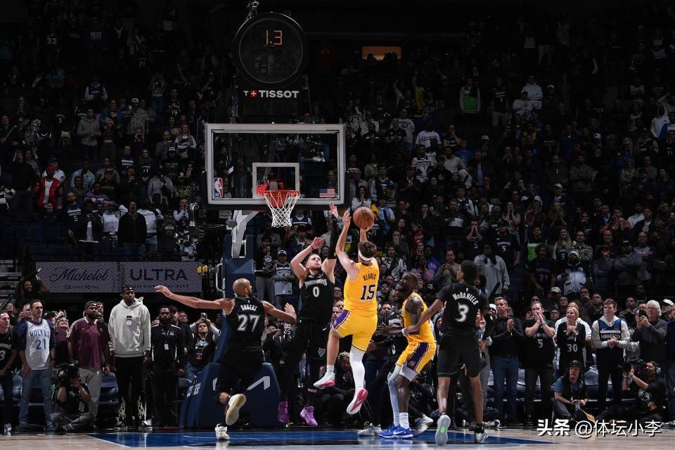 包含赛地聚焦——足总杯加时末段热度飙升,圣安东尼奥马刺绝杀压哨,气氛紧张,心理建设被强调的词条 包含赛地聚焦——足总杯加时末段热度飙升,圣安东尼奥马刺绝杀压哨,气氛紧张,心理建设被强调的词条