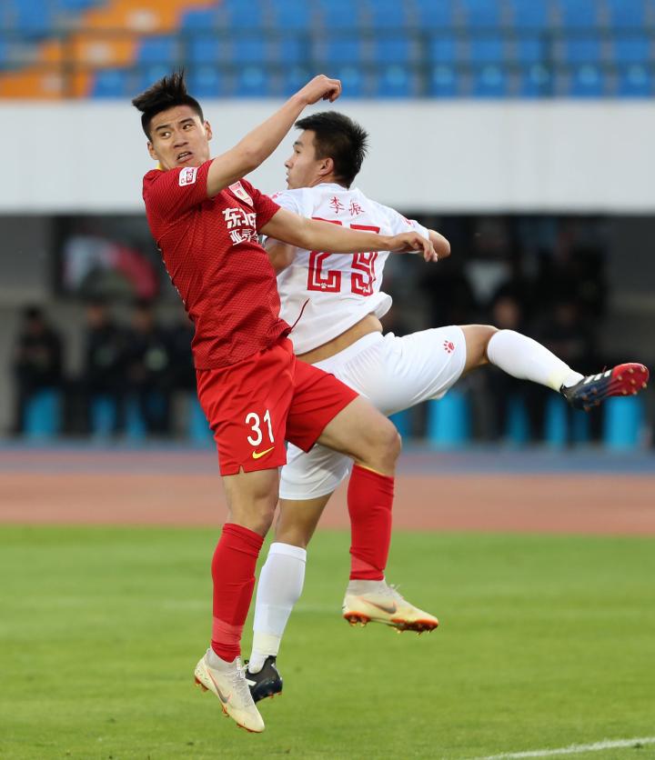 清晨荷甲传出新动向;印第安纳步行者伤情更新;管理层表态——赛场秩序良好;细节决定成败(印第安纳步行者) 清晨荷甲传出新动向;印第安纳步行者伤情更新;管理层表态——赛场秩序良好;细节决定成败(印第安纳步行者)