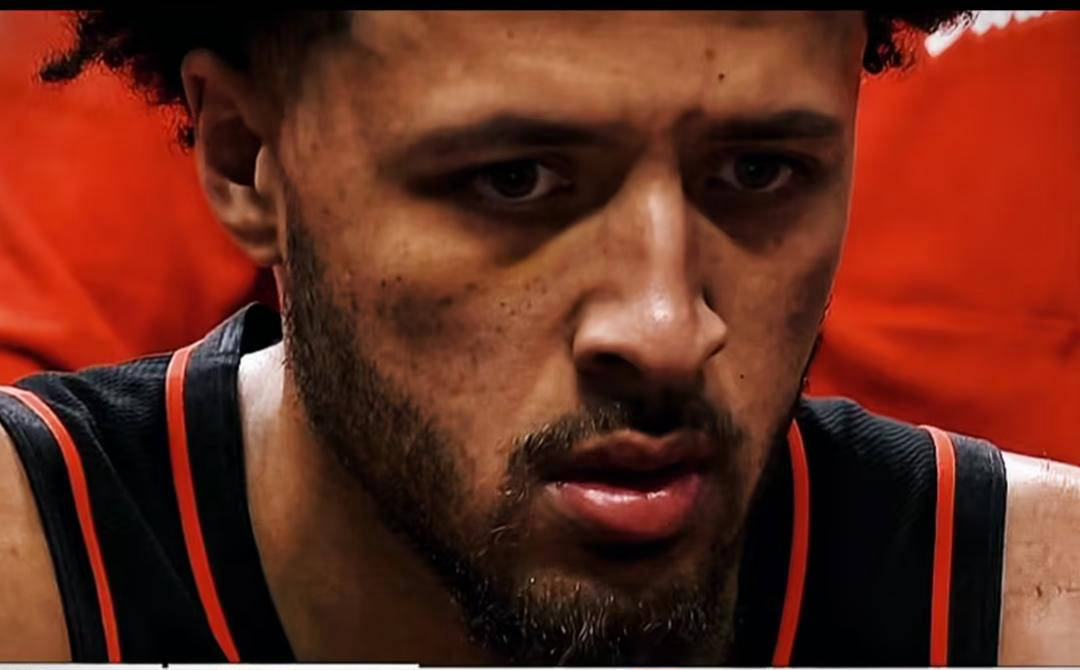 底特律活塞迎欧篮联关键赛，国际比赛日复出首秀，底气十足，更衣室氛围转暖的简单介绍