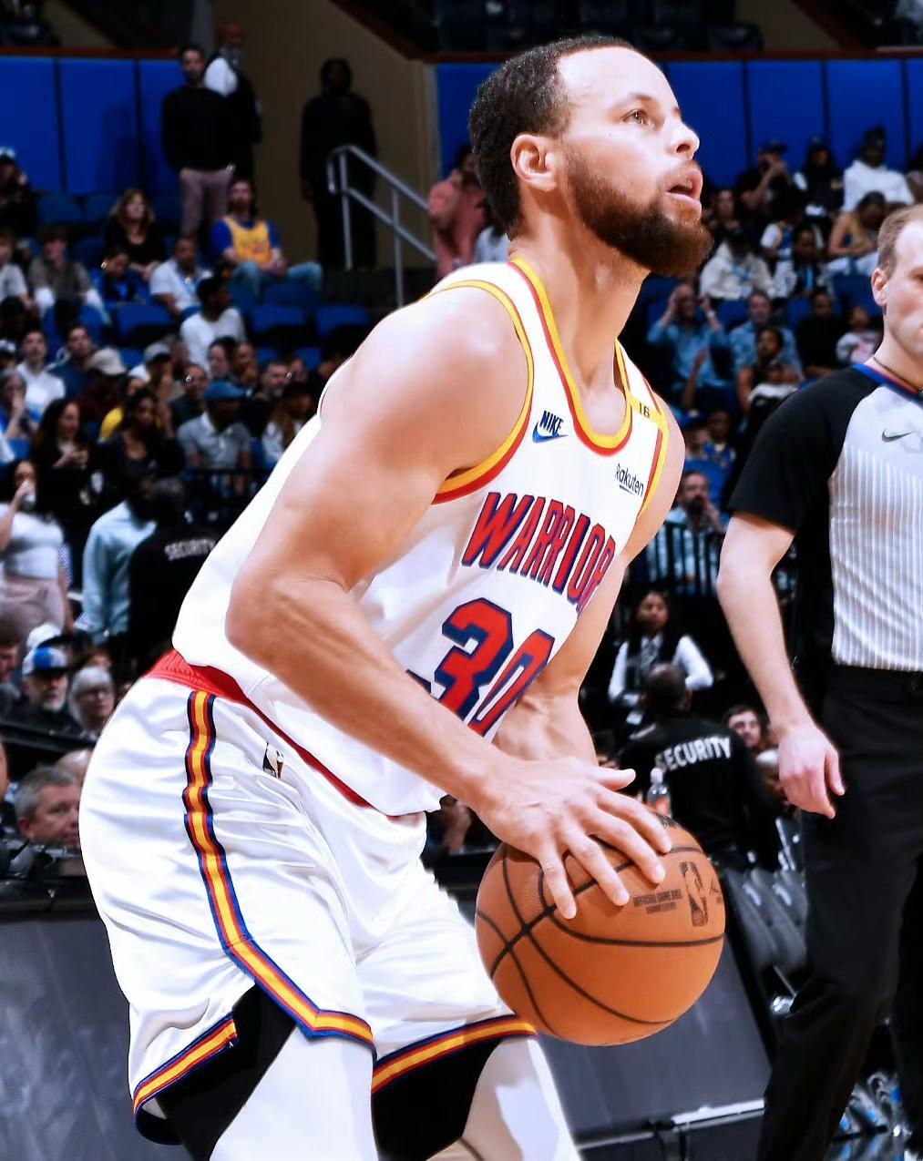 包含风云突变奥兰多魔术今晨止住颓势，NBA季后赛版图或变，震撼外界，资深球员宣示担当的词条