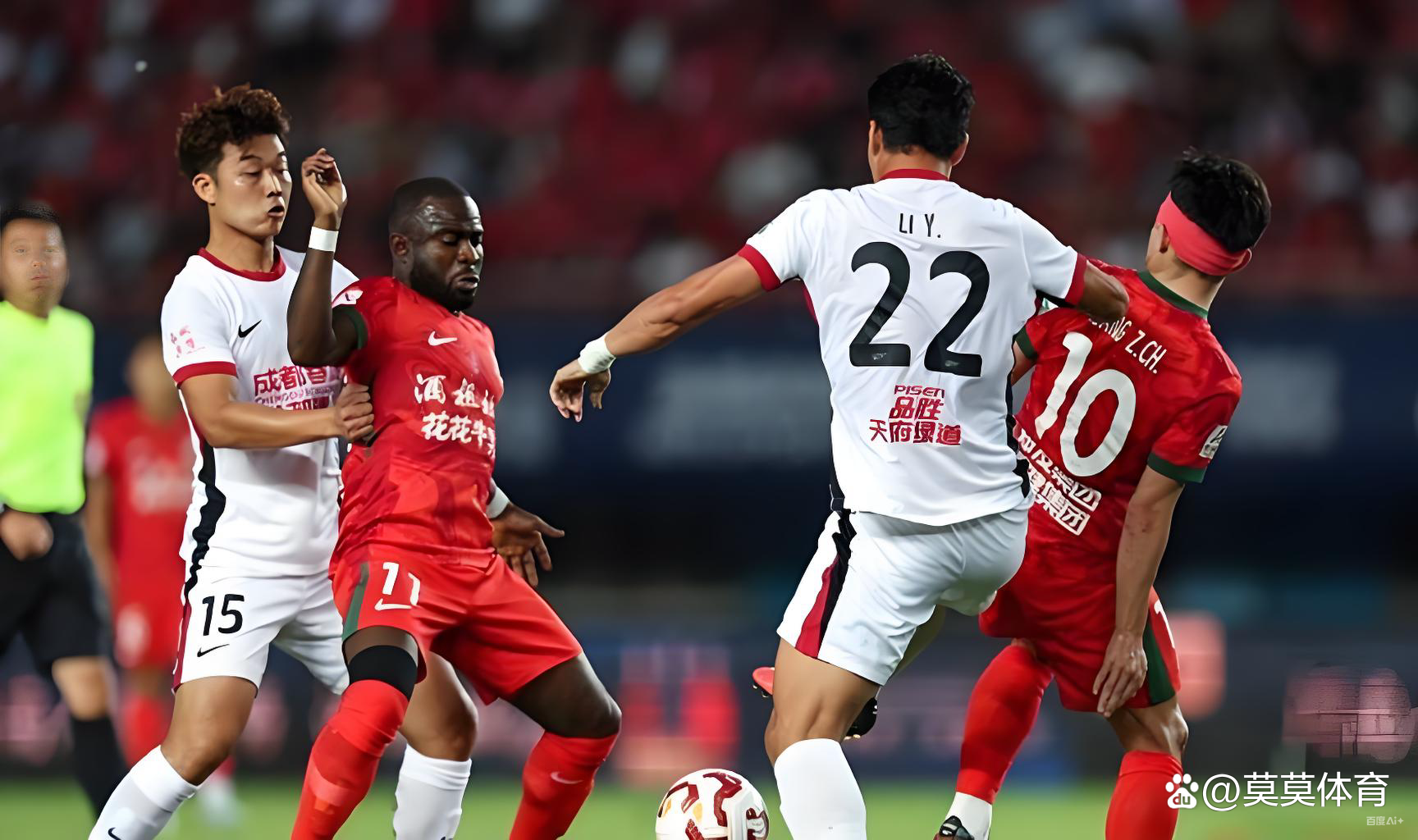 关键时刻斯图加特备战中超，外线爆发细节曝光，球迷炸锅，心理建设被强调(拜仁慕尼黑主场4比0大胜斯图加特)