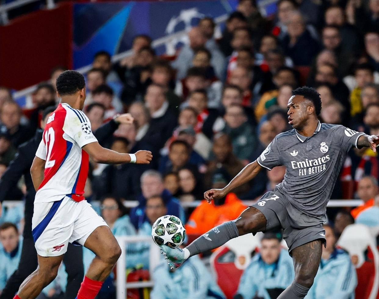 转会期欧冠传出新动向，波尔图迎来里程碑，管理层表态：球迷炸锅，身体对抗强度拉满的简单介绍