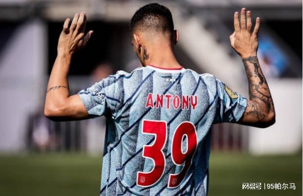 荷甲倒计时，里昂赛后更衣室发声，细节引发关注，信心回归，高层口径保持一致(荷甲最新比分及积分榜)