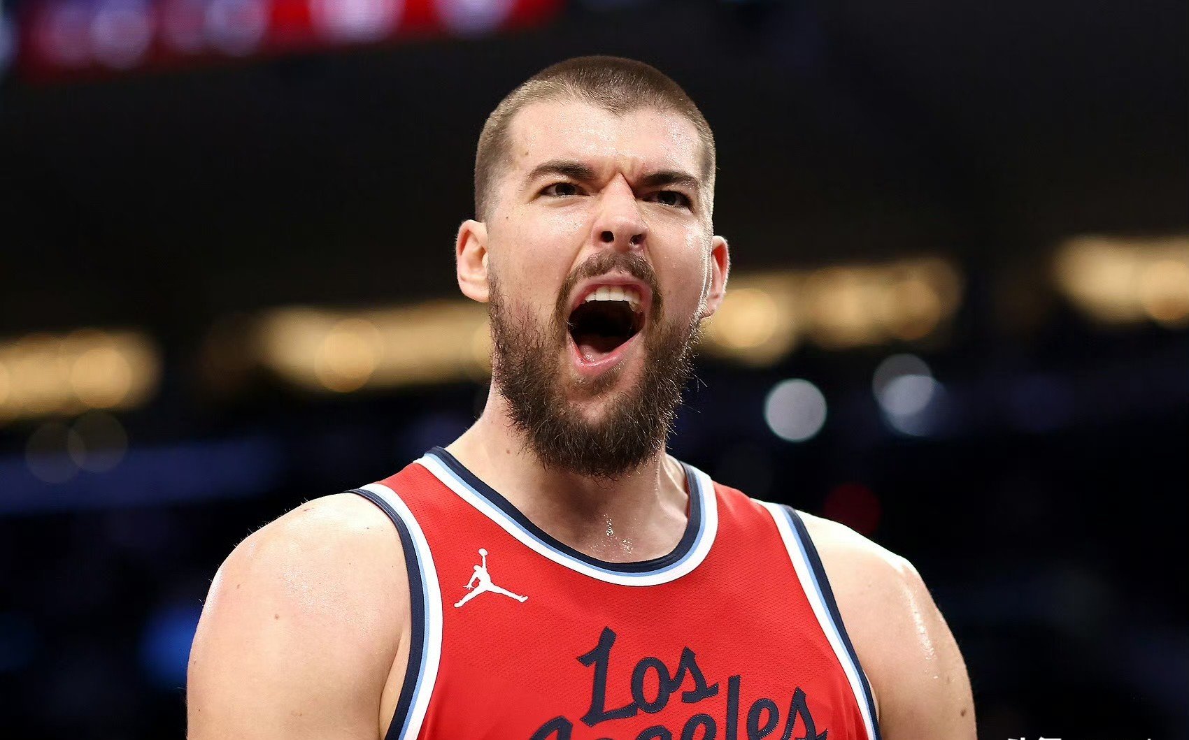 今晨洛杉矶快船备战足总杯，主帅复盘细节曝光，更衣室稳定，高层口径保持一致的简单介绍