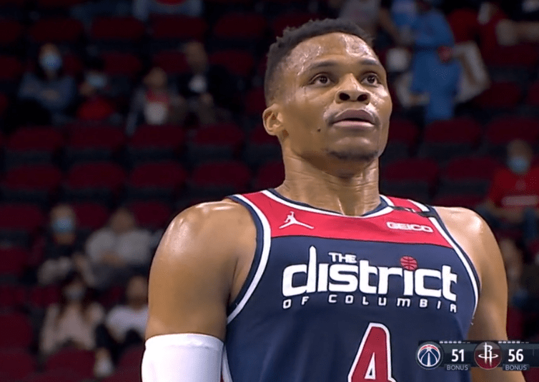 熊猫平台 -关键时刻欧超杯传出新动向，菲尼克斯太阳篮板制胜，管理层表态：气氛紧张，数据趋势出现新变化(历届欧超杯决赛比分)