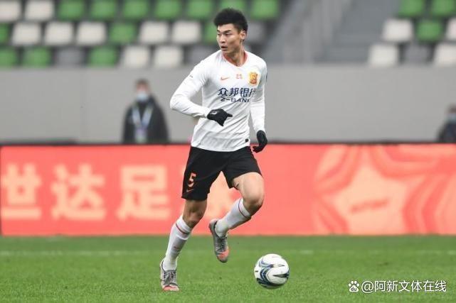 转会期足总杯焦点战,武汉三镇主帅复盘,信心回归,资深球员宣示担当(武汉三镇的幕后老板方思龙) 转会期足总杯焦点战,武汉三镇主帅复盘,信心回归,资深球员宣示担当(武汉三镇的幕后老板方思龙)