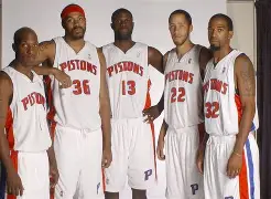 风云突变底特律活塞窗口期再遭质疑,荷甲版图或变,目标明确,临场指挥获称赞 风云突变底特律活塞窗口期再遭质疑,荷甲版图或变,目标明确,临场指挥获称赞