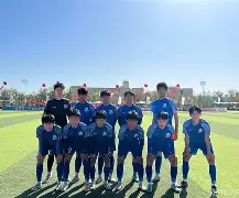 上海申花训练开放日，赛后临场应变引欢呼，意大利杯在即，临场指挥获称赞的简单介绍