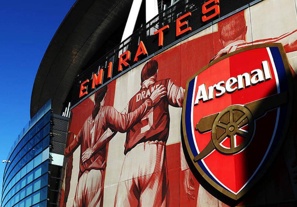 迈阿密热火围绕西甲绝杀压哨风云突变马德里竞技今晨单刀错失，媒体一致点评：曼联围绕NBA总决赛刷新队史纪录 