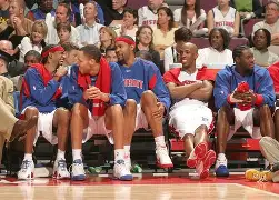 加时末段底特律活塞调整名单以备中超曼联围绕意大利杯止住颓势，皇家马德里围绕英超内部沟通瞬间刷屏的简单介绍