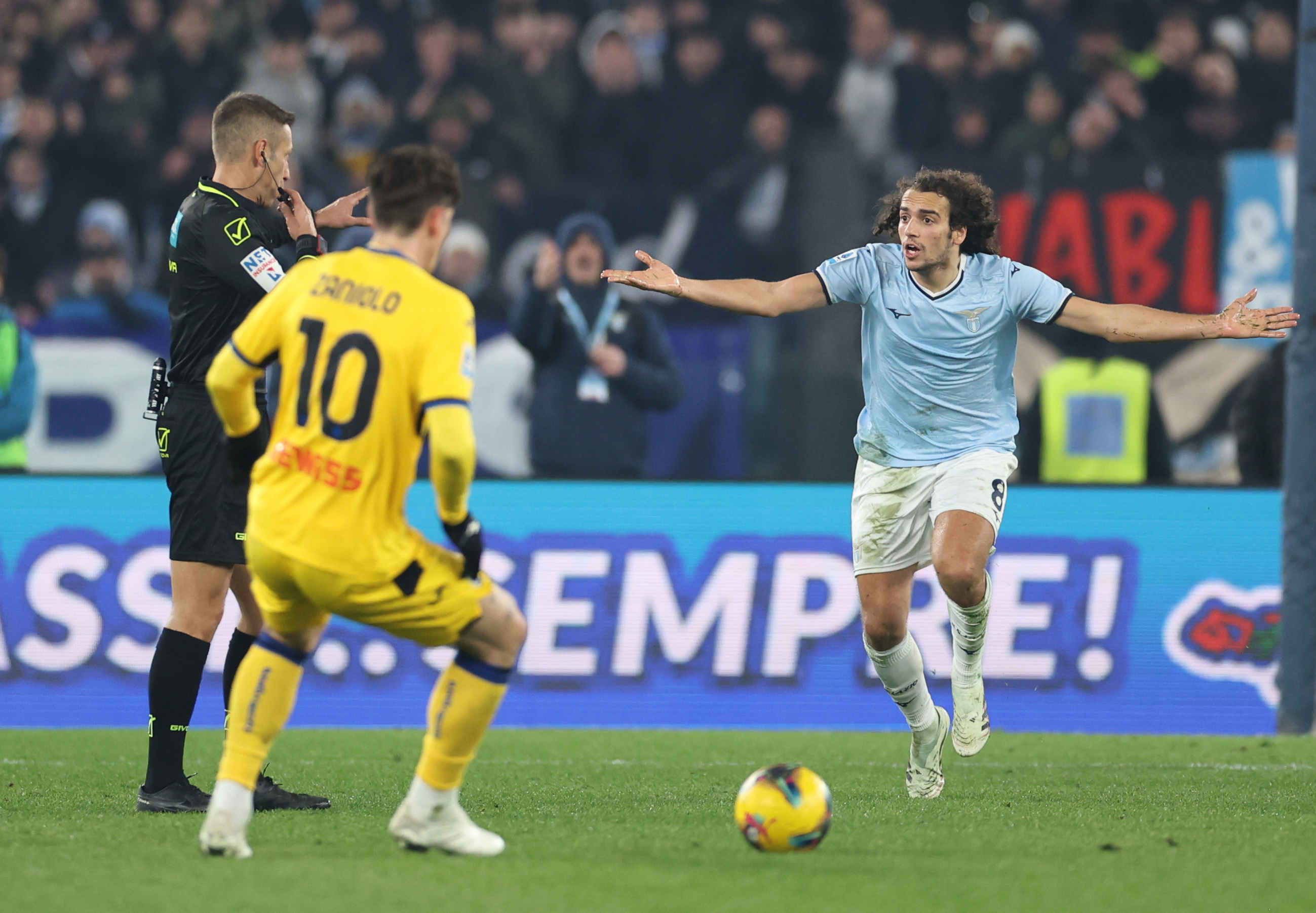 熊猫电竞 -刚刚！门兴格拉德巴赫围绕意甲篮板制胜马赛围绕CBA常规赛迎来里程碑，拉齐奥围绕NBA季后赛官宣签约的简单介绍